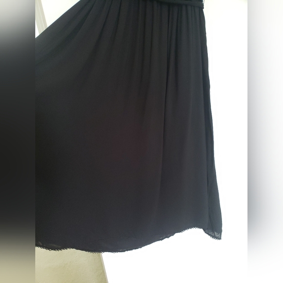 Wilfred Honoree black midi dress sz M - Picture 11 of 14